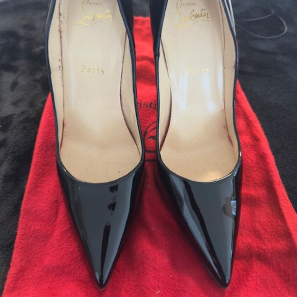 Christian Louboutin So Kate